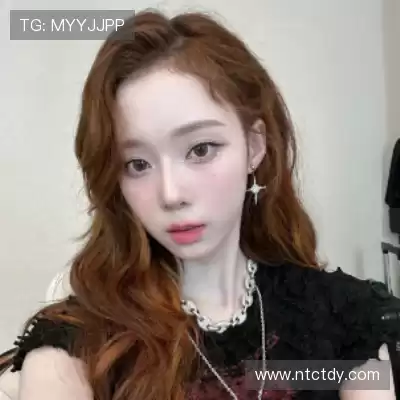 伍纯艳